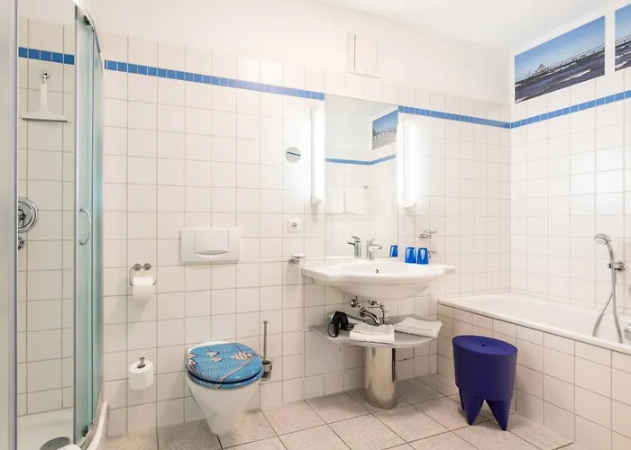 Apartment Kaiservillen - Mit 2 Schlafzimmern Und Balkon D212